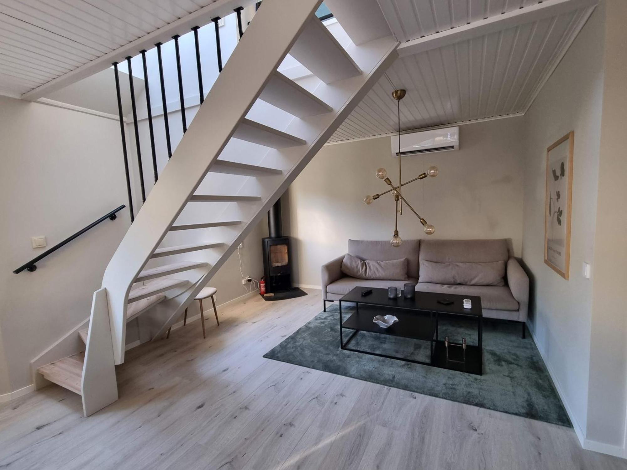 Charming 2-Floor House By The Sea In Ahus Sweden Villa Bagian luar foto